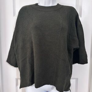 Short Sleeve Sweater